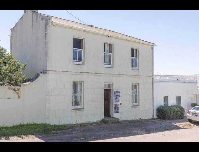 5 BEDROOM HOUSE FOR SALE IN SUNNYSIDE